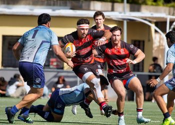 El CAU arrolla al Akra Bárbara (67-21) y mantiene su pleno de victorias