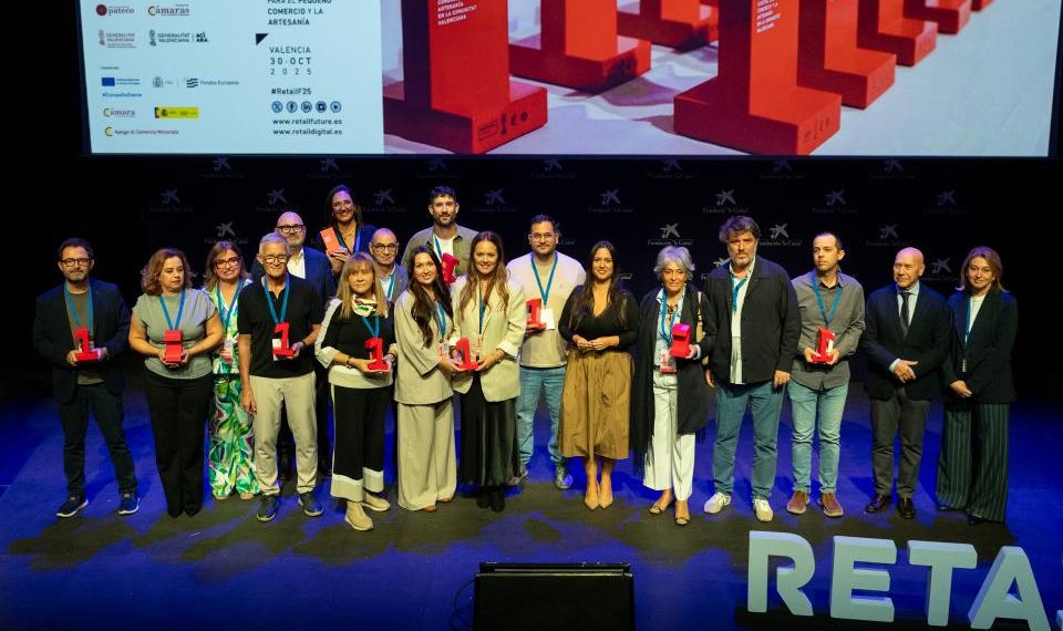 El comercio valenciano supera los 222.000 empleos con el reto del relevo generacional y la transformación digital