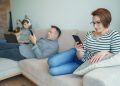 El uso compulsivo de redes sociales afecta al sueño, la concentración y el estado de ánimo